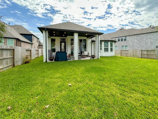 $3,850 | 308 Mallory Court, Montgomery, TX 77316