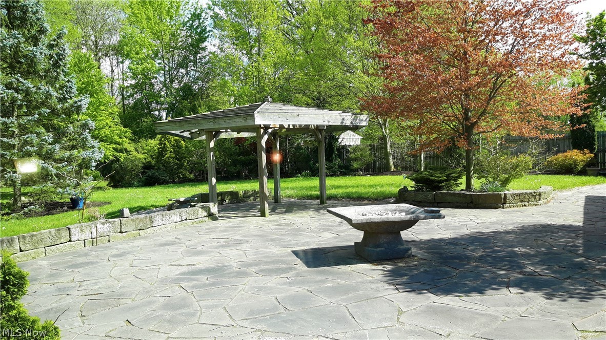 385 South Miller Road Akron, OH 44333 - Photo 19 of 20 Gallery Image 19