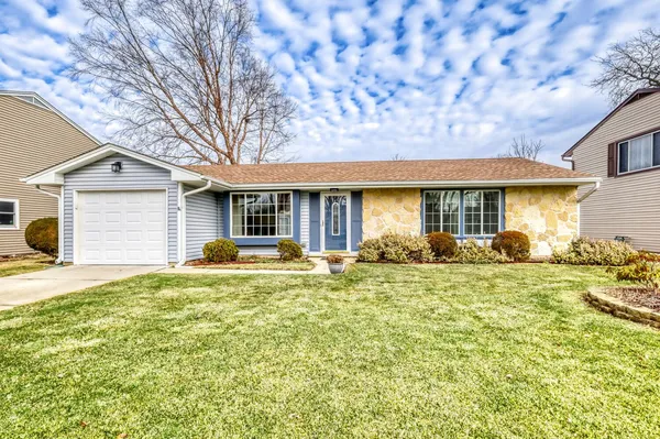 $314,000 | 1154 Pegwood Drive, Elgin, IL 60120