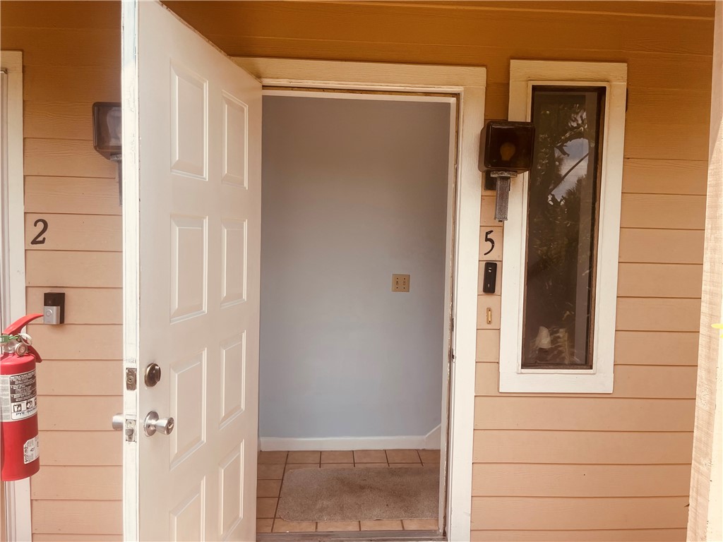9632 Riverside Drive, Unit 5 Sebastian, FL 32958 - Photo 3 of 24 Gallery Image 3
