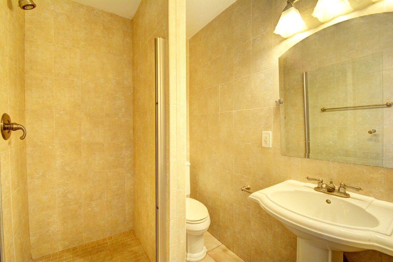 312 Putnam Ranch Road West Palm Beach, FL 33405 - Photo 16 of 21 312 Putnam Ranch Rd