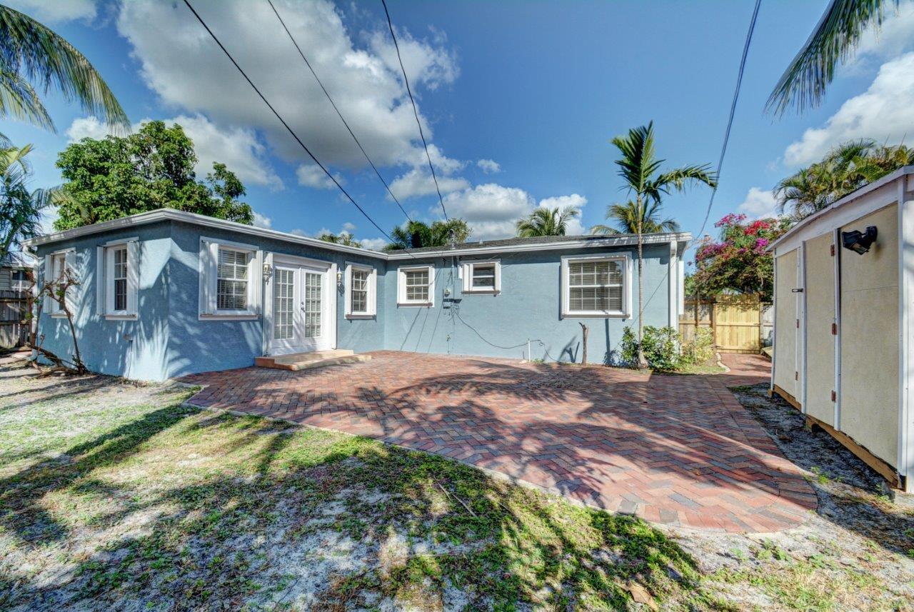 312 Putnam Ranch Road West Palm Beach, FL 33405 - Photo 20 of 21 312 Putnam Ranch Rd