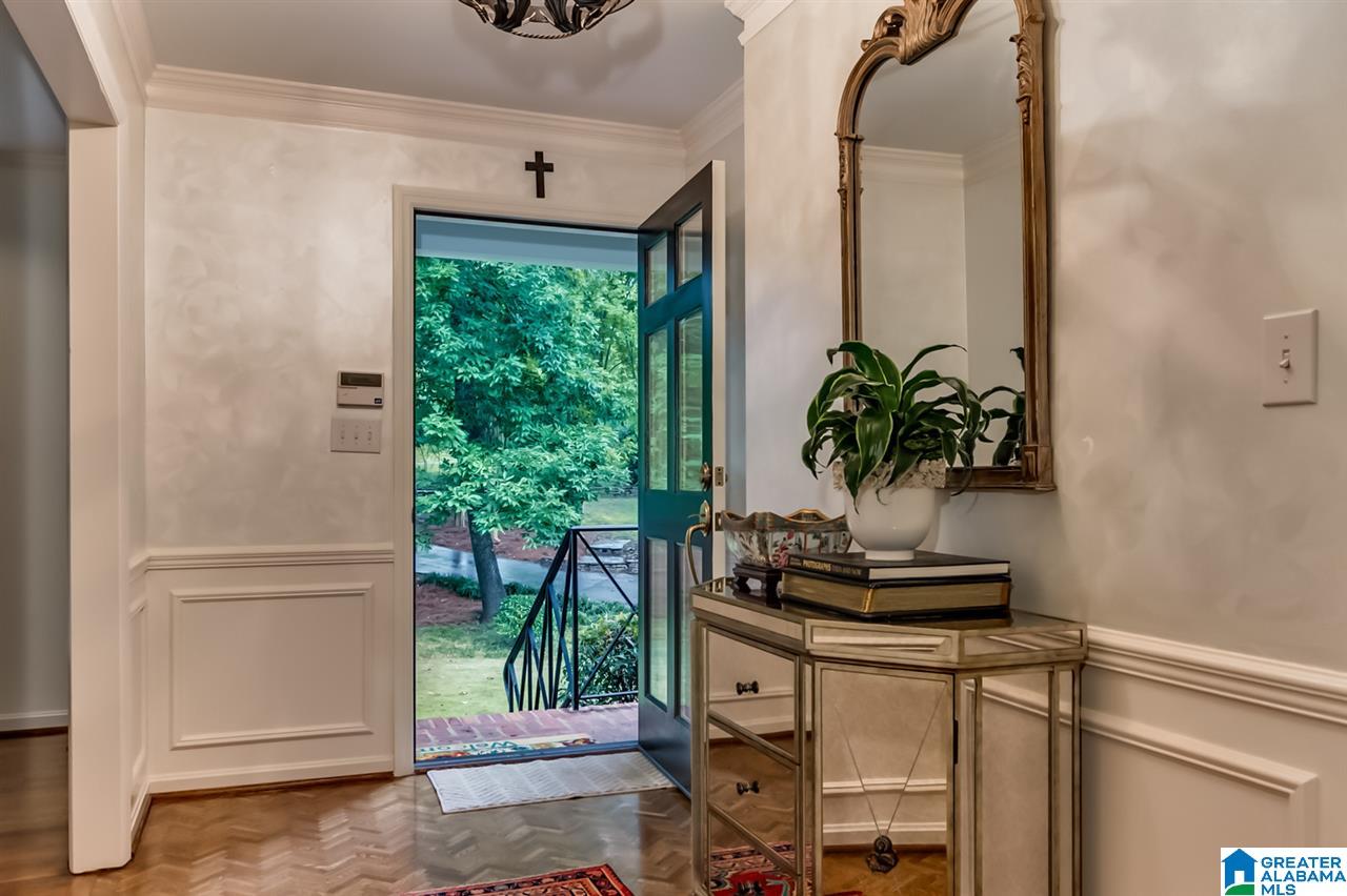 3215 East Briarcliff Road Birmingham, AL 35223 - Photo 5 of 50