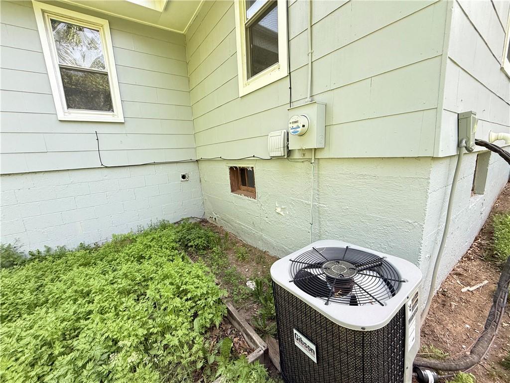 505 Southwest 18 Street Blue Springs, MO 64015 - Photo 9 of 37