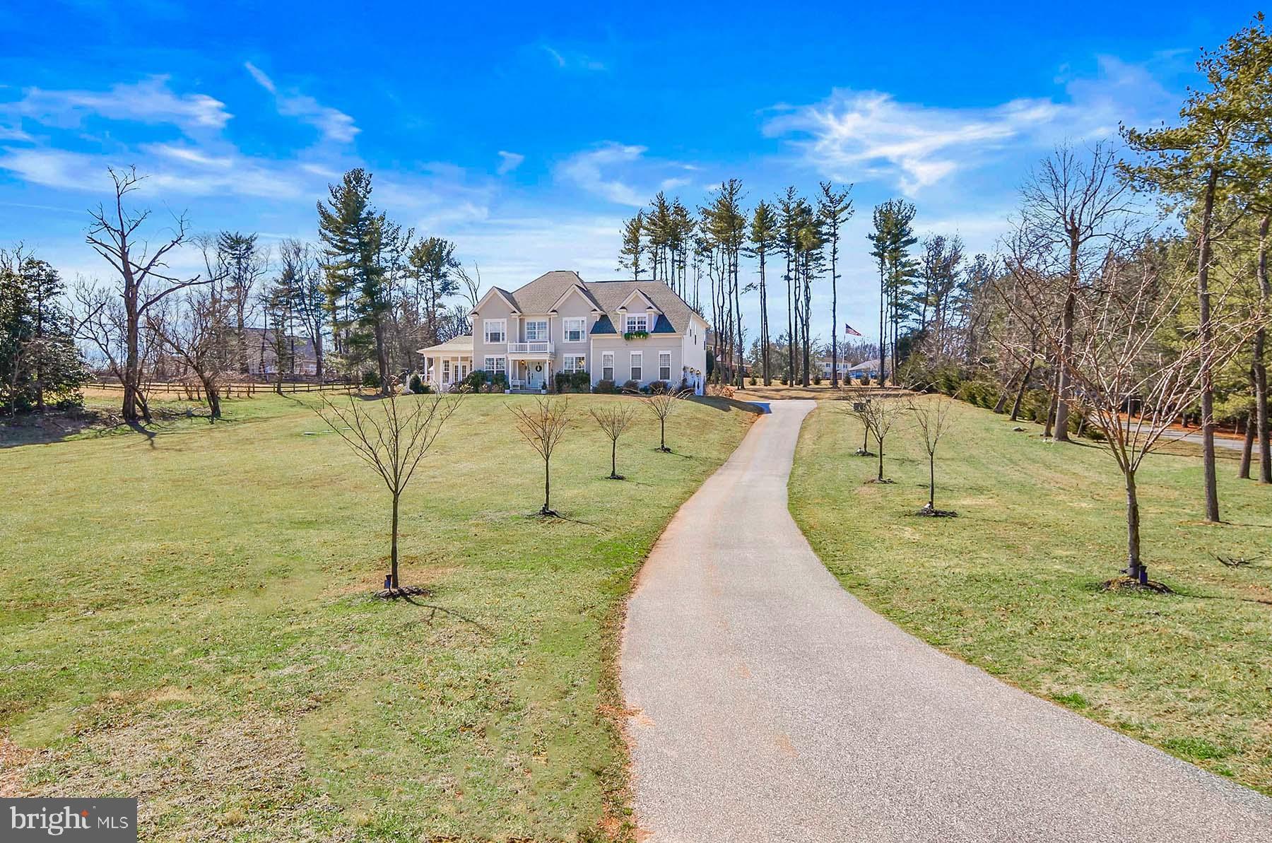 Welcome to 13912-A Manor Road!