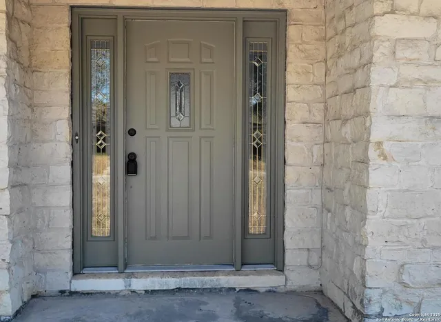 $202,500 | 302 East Byrd Boulevard, Universal City, TX 78148