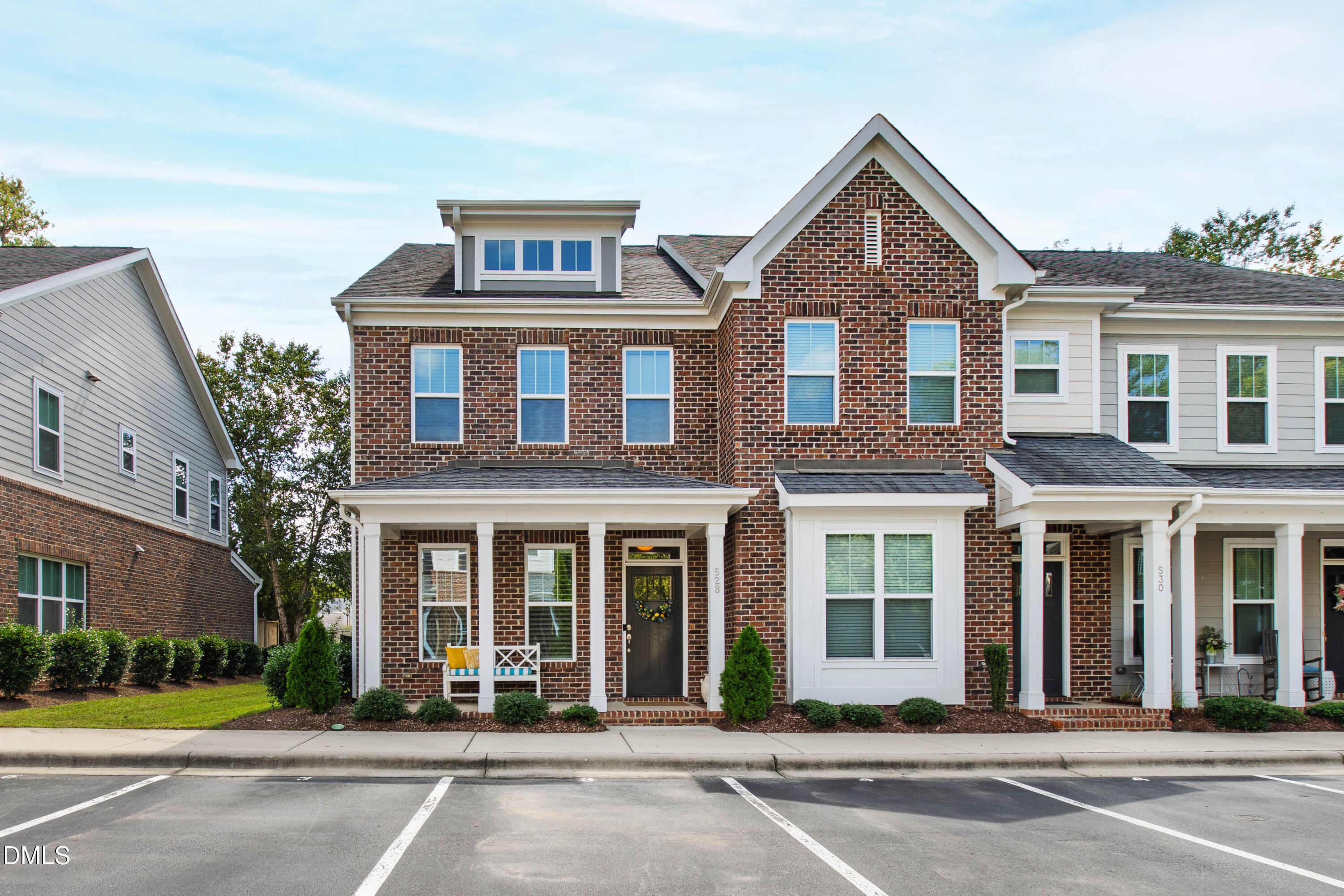 528 Ledbetter Court Raleigh, NC 27608 - Photo 39 of 39 Ledbetter (41)