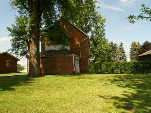1092 Ridge Road Ambridge, PA 15003 - Photo 3 of 8 Yard/Garden.
