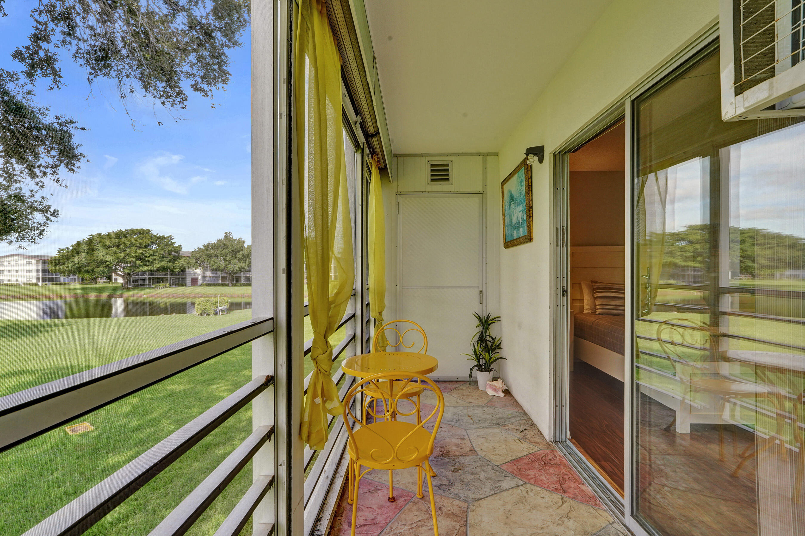 566 Fanshaw North Boca Raton, FL 33434 - Photo 23 of 27 Balcony