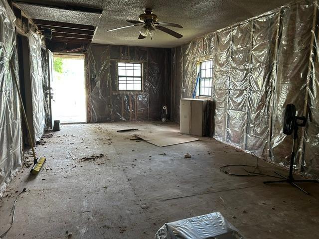 250 Oak Hill Road Whitewright, TX 75491 - Photo 10 of 19