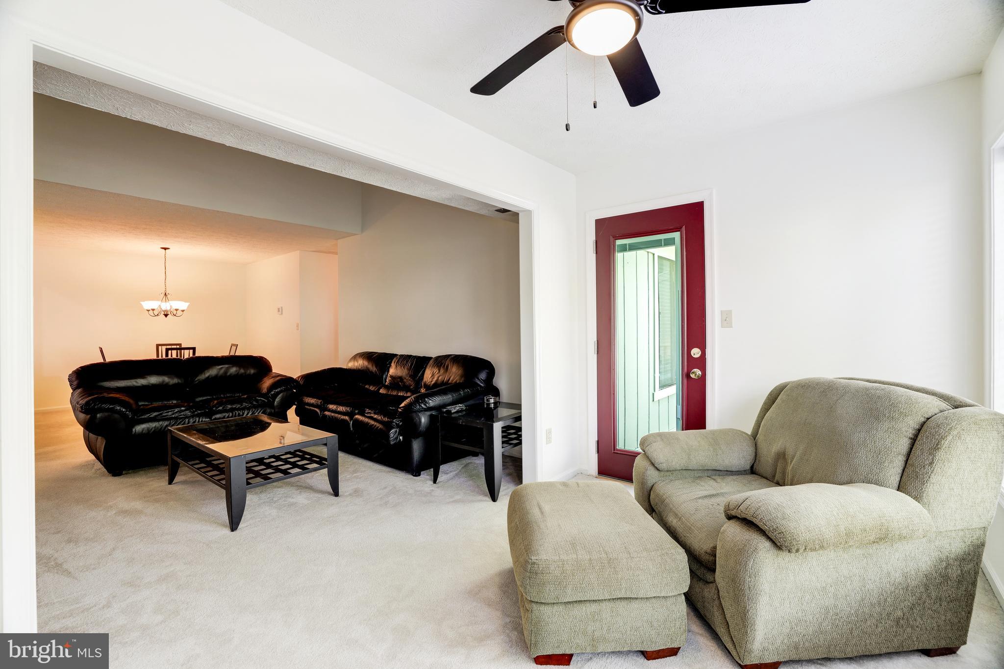 2213 Hunter's Run Drive, Unit 2213 Reston, VA 20191 - Photo 15 of 28 Gallery Image 15