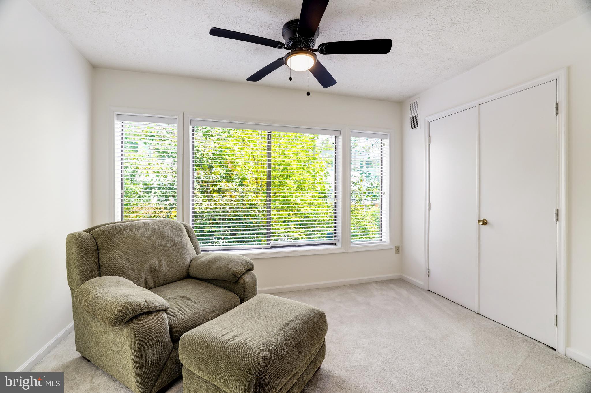 2213 Hunter's Run Drive, Unit 2213 Reston, VA 20191 - Photo 16 of 28 Gallery Image 16