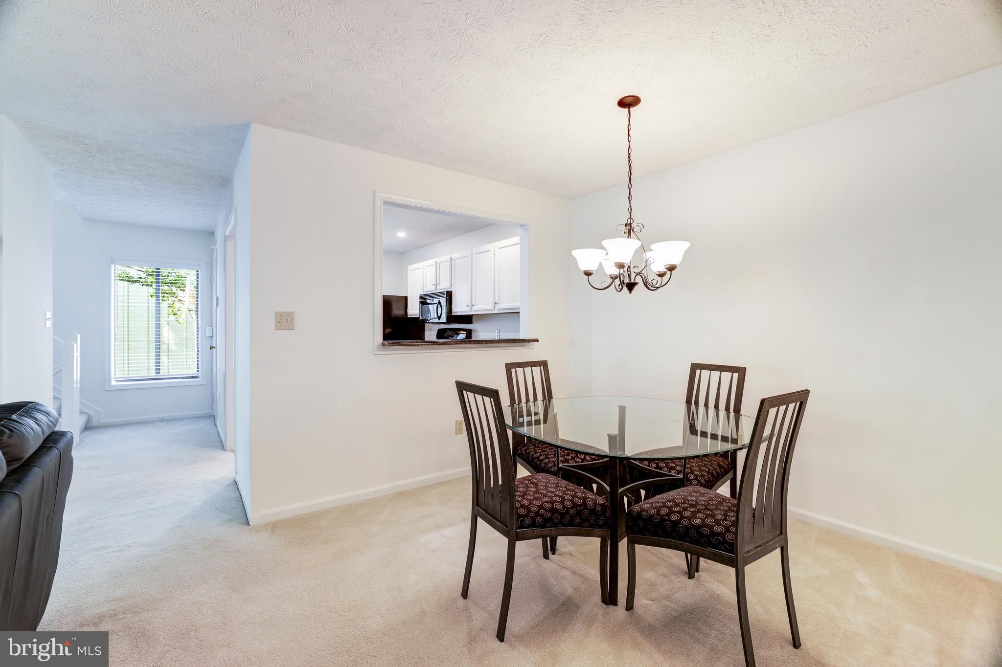 2213 Hunter's Run Drive, Unit 2213 Reston, VA 20191 - Photo 18 of 28 Gallery Image 18