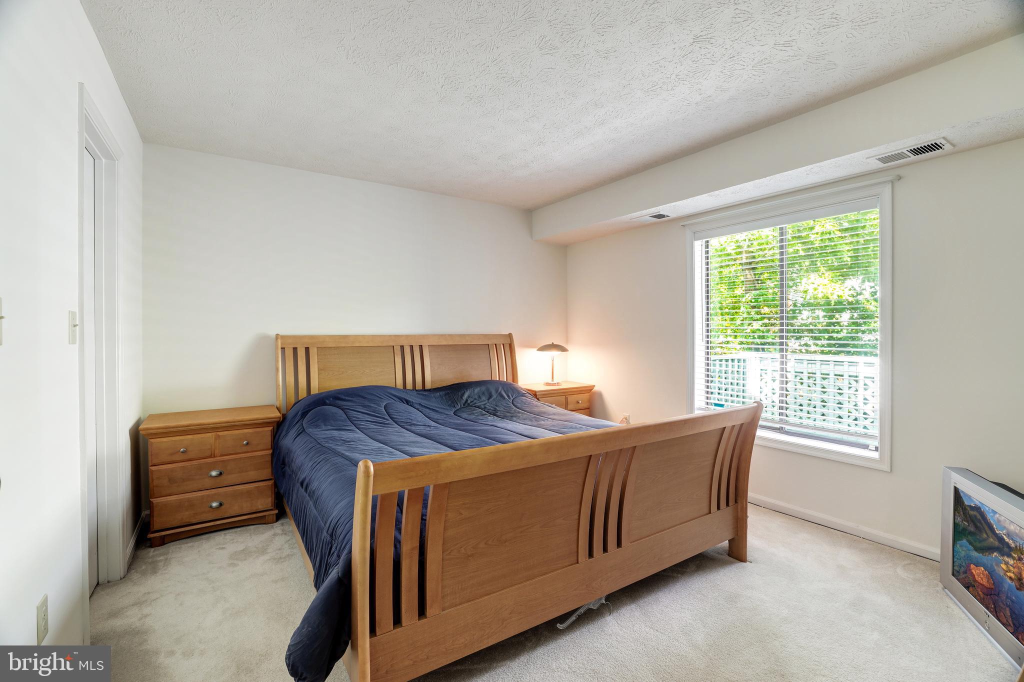 2213 Hunter's Run Drive, Unit 2213 Reston, VA 20191 - Photo 21 of 28 Gallery Image 21