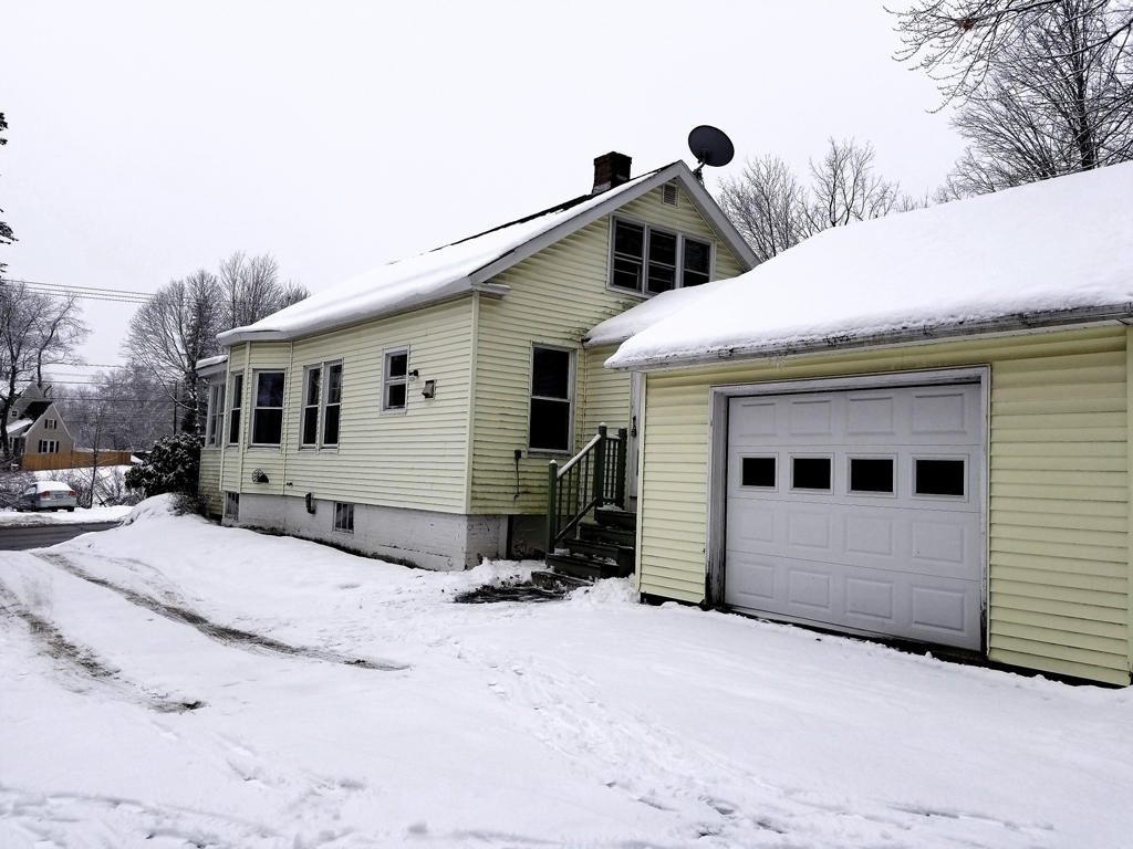 75 High Street Waterville, ME 04901 - Photo 3 of 32 Side View