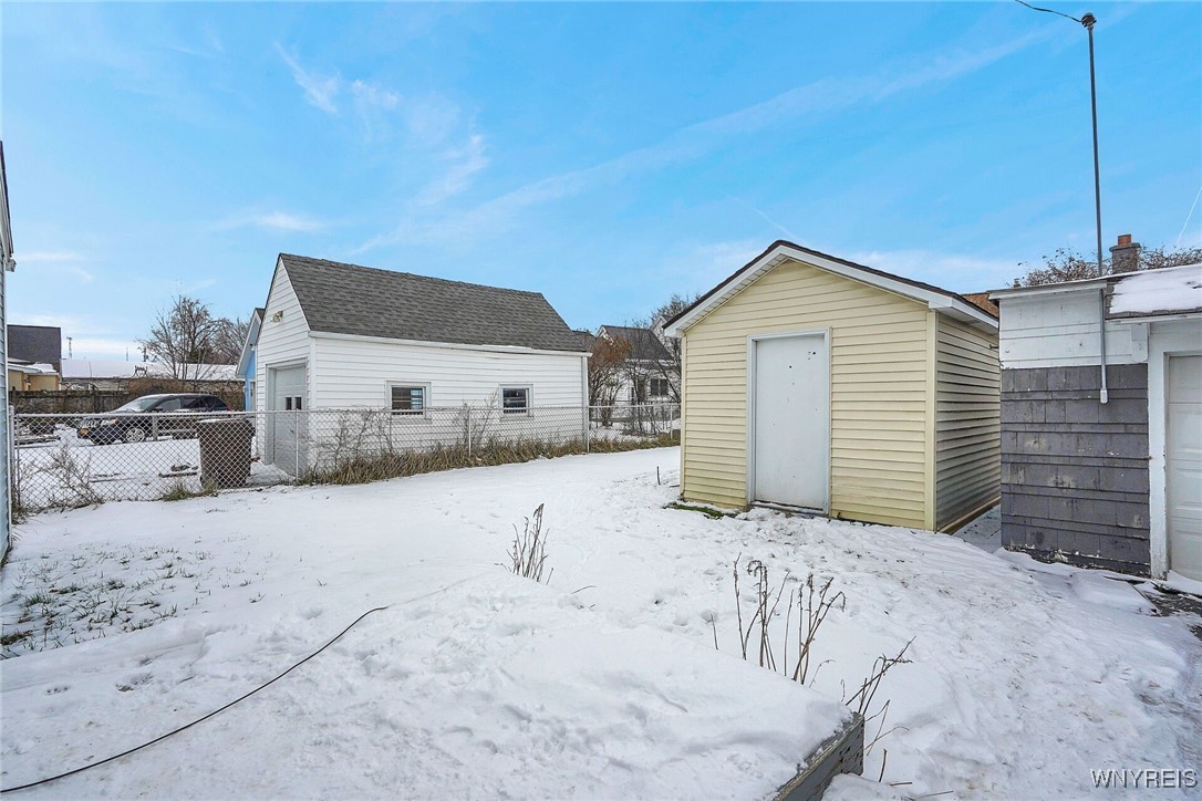 223 Roland Street Cheektowaga, NY 14212 - Photo 5 of 17