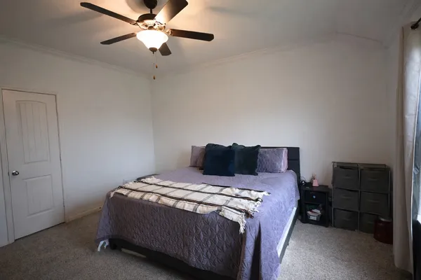 $1,800 | 250 7th Street, Hempstead, TX 77445