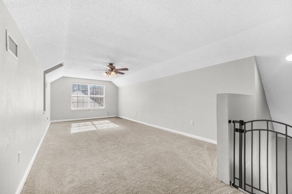 439 Northview Lane Crestview, FL 32536 - Photo 23 of 32 a view of a livingroom with a ceiling fan