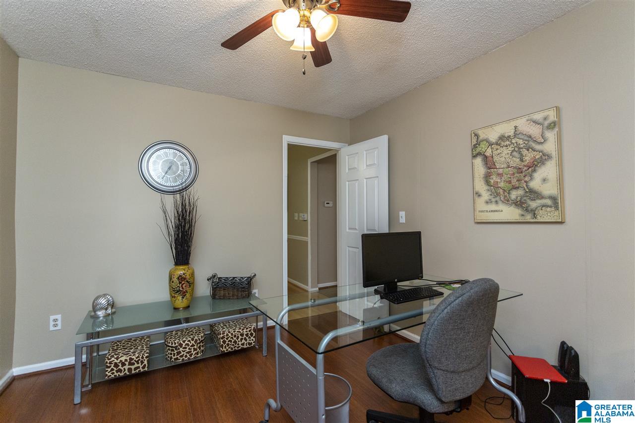 108 Spinnaker Lane Alabaster, AL 35007 - Photo 7 of 37