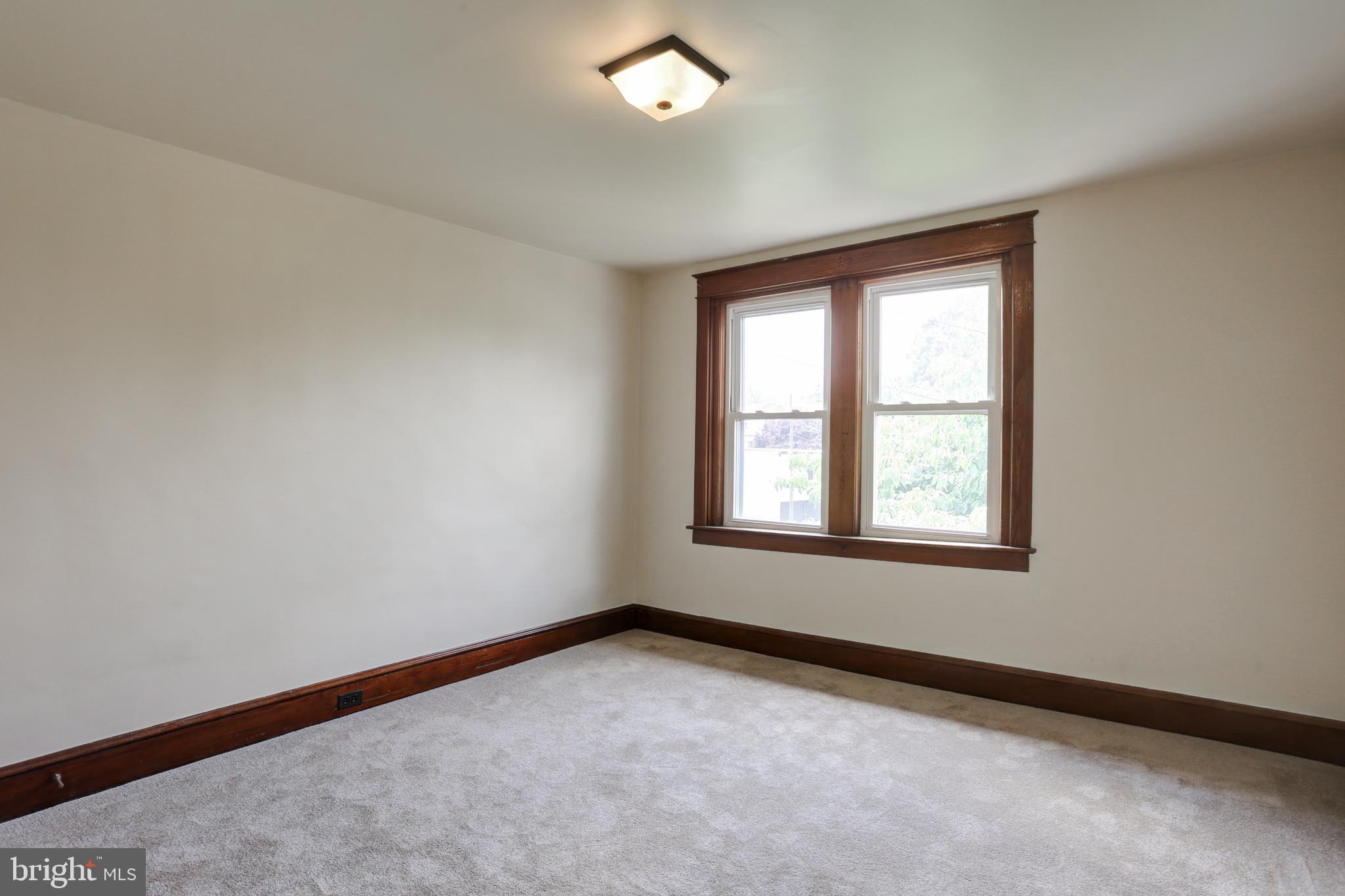 43 East Walnut Street Ephrata, PA 17522 - Photo 21 of 29