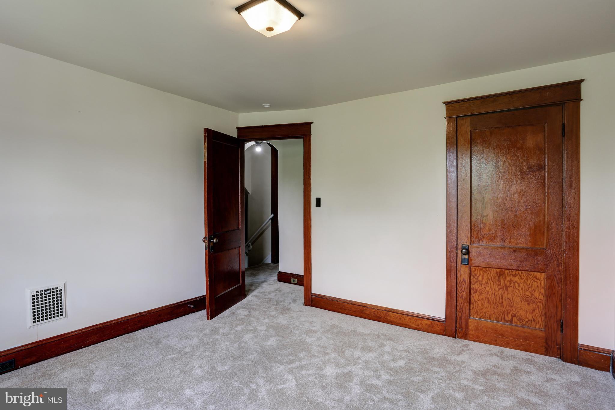 43 East Walnut Street Ephrata, PA 17522 - Photo 22 of 29