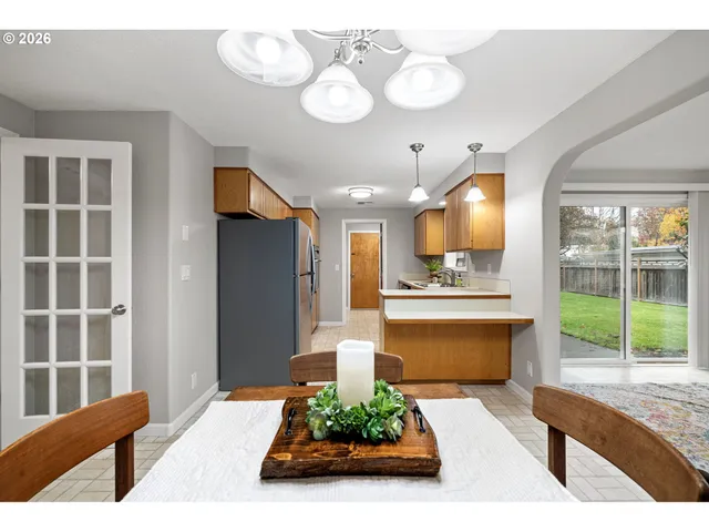 $479,500 | 2785 Alyndale Drive, Eugene, OR 97404