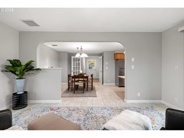 $479,500 | 2785 Alyndale Drive, Eugene, OR 97404