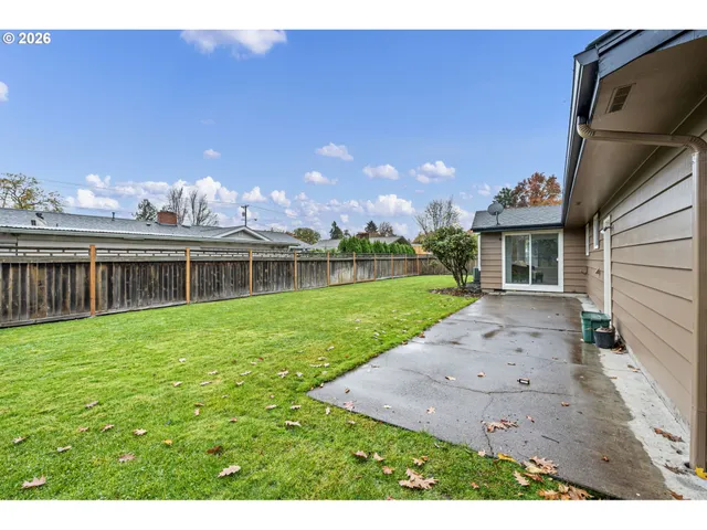 $479,500 | 2785 Alyndale Drive, Eugene, OR 97404