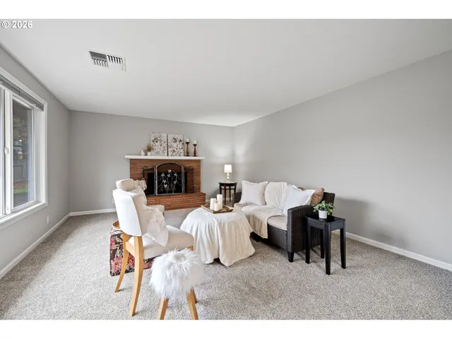 $479,500 | 2785 Alyndale Drive, Eugene, OR 97404