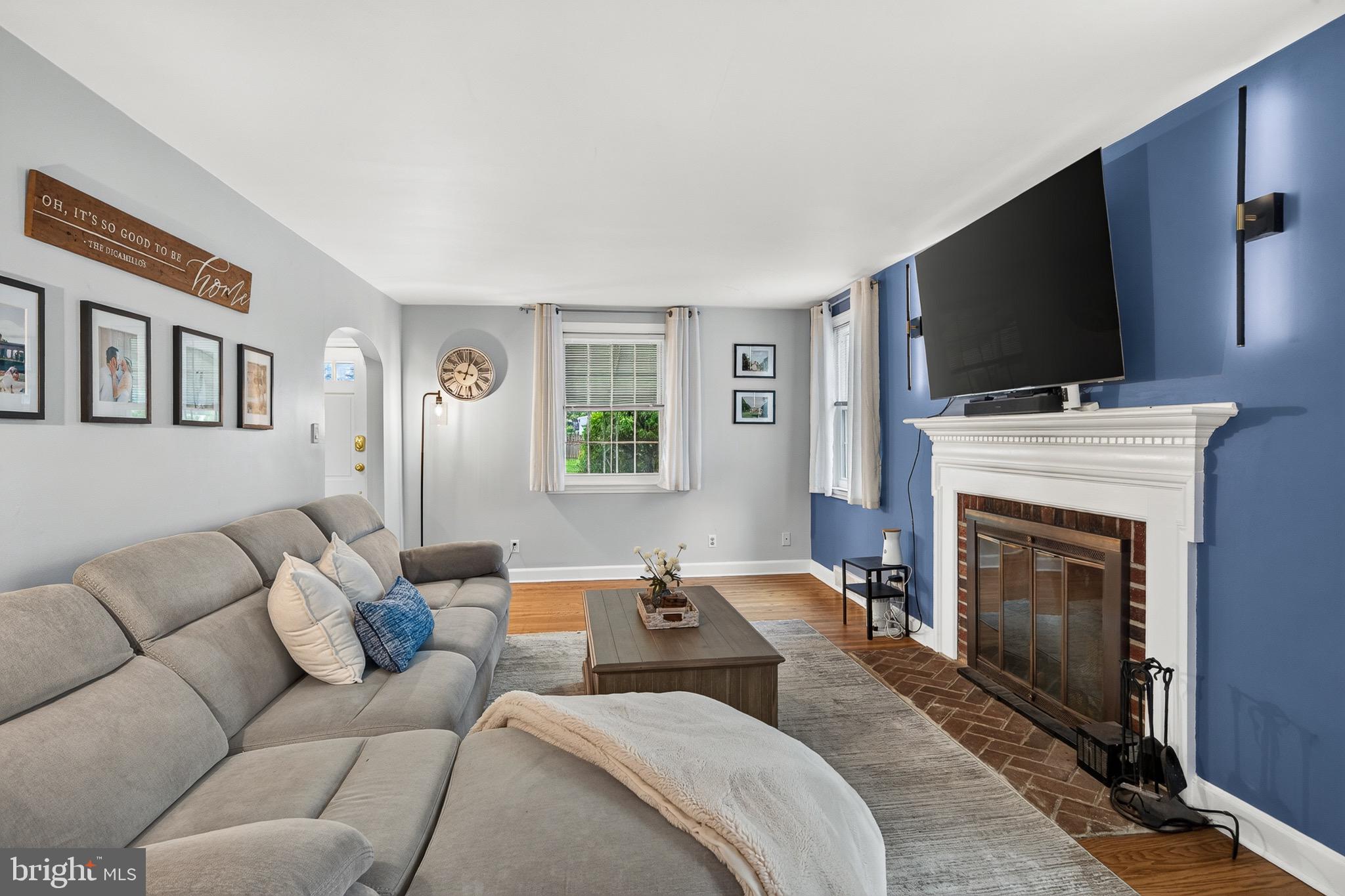 208 Stanton Road Havertown, PA 19083 - Photo 9 of 40