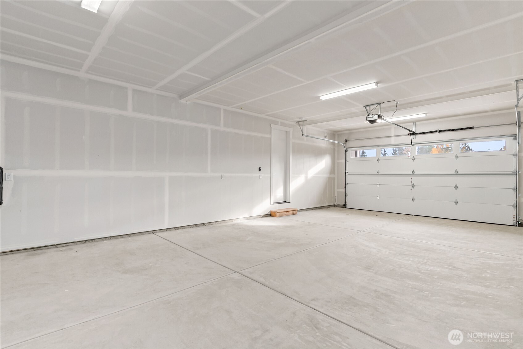 15809 239th Street East Graham, WA 98338 - Photo 36 of 40 a view of a garage