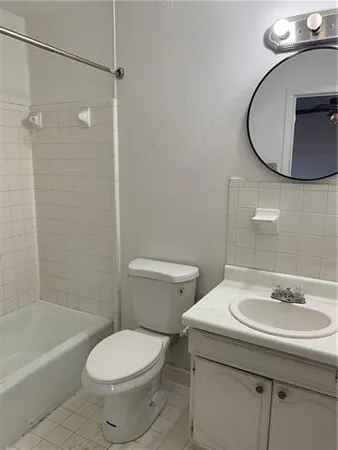 $1,650 | 2111 Emerson Street, Gretna, LA 70056