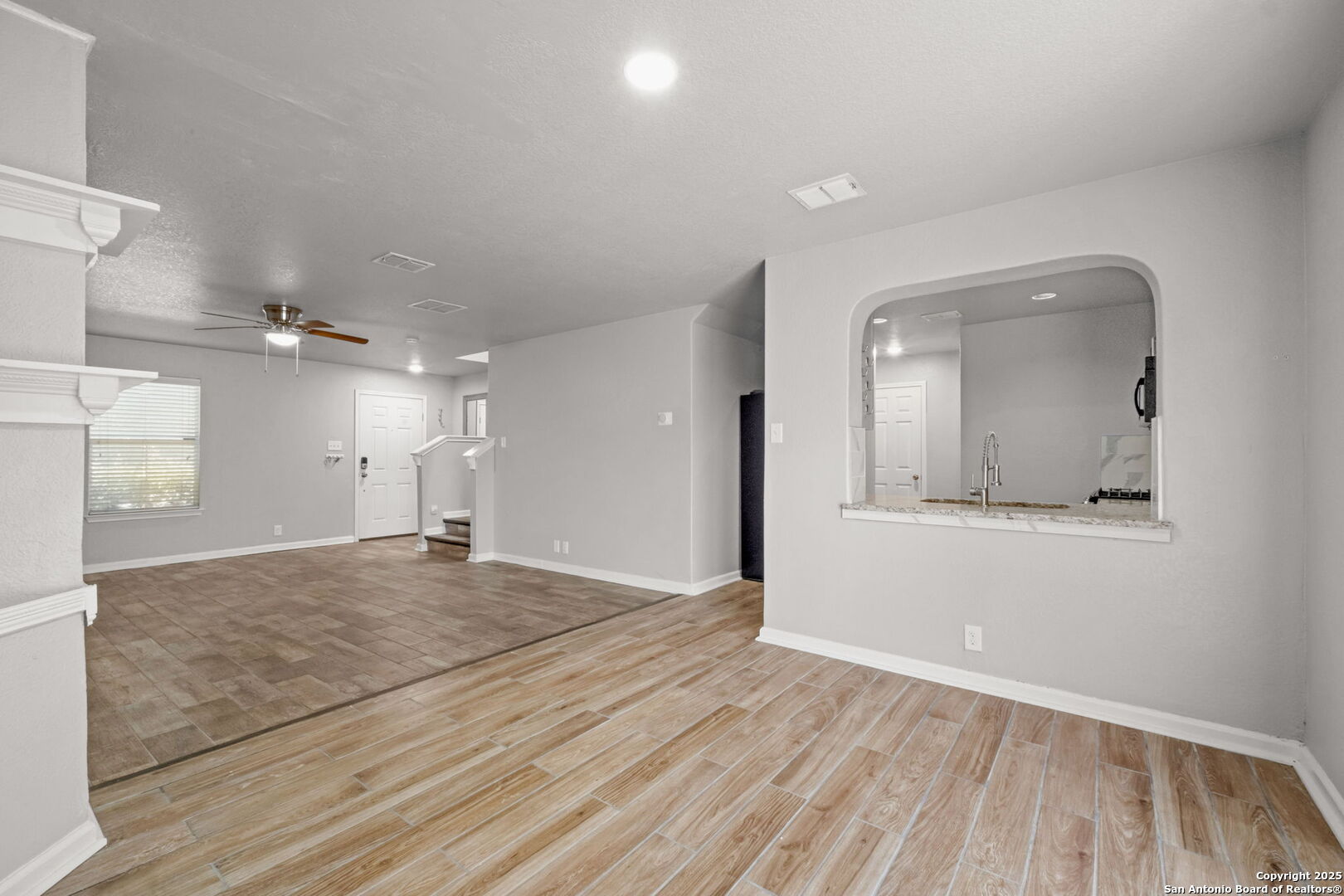 2326 Camberly Converse, TX 78109 - Photo 13 of 26