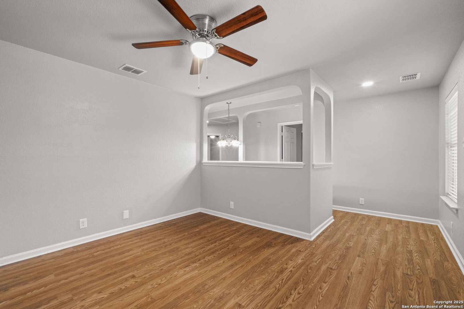 2326 Camberly Converse, TX 78109 - Photo 16 of 26