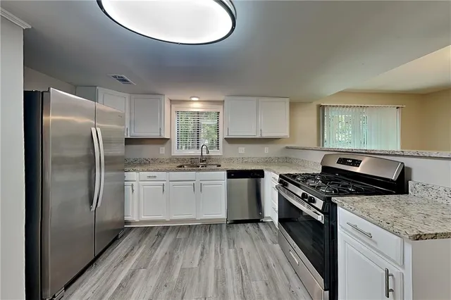 $2,395 | 2127 West Carlyle Court, Marietta, GA 30062