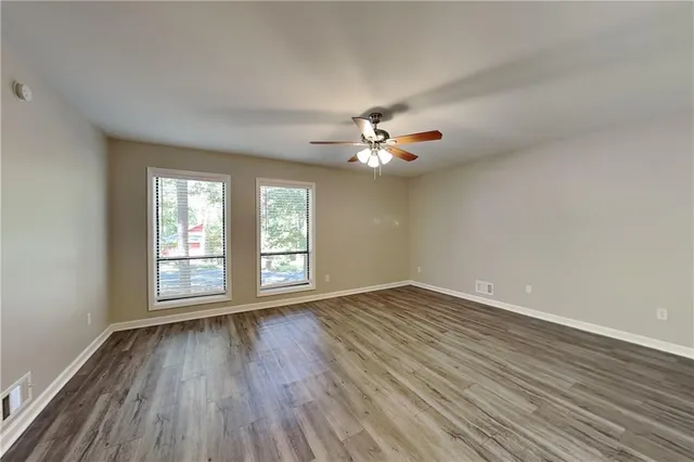 $2,395 | 2127 West Carlyle Court, Marietta, GA 30062