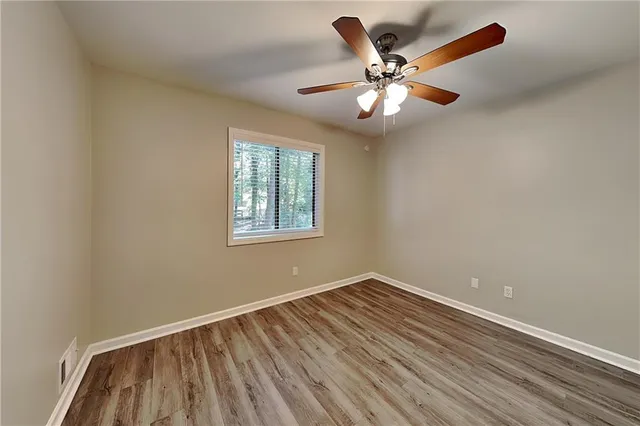 $2,395 | 2127 West Carlyle Court, Marietta, GA 30062