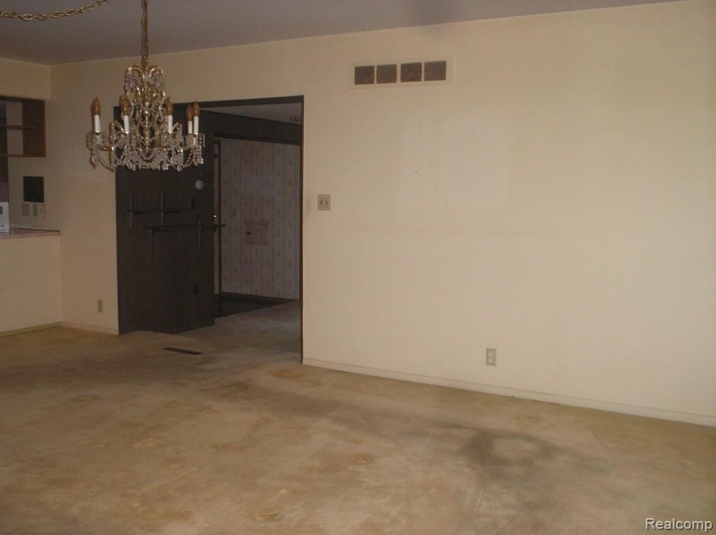 415 Barclay Road Grosse Pointe, MI 48236 - Photo 6 of 22 Dining Room