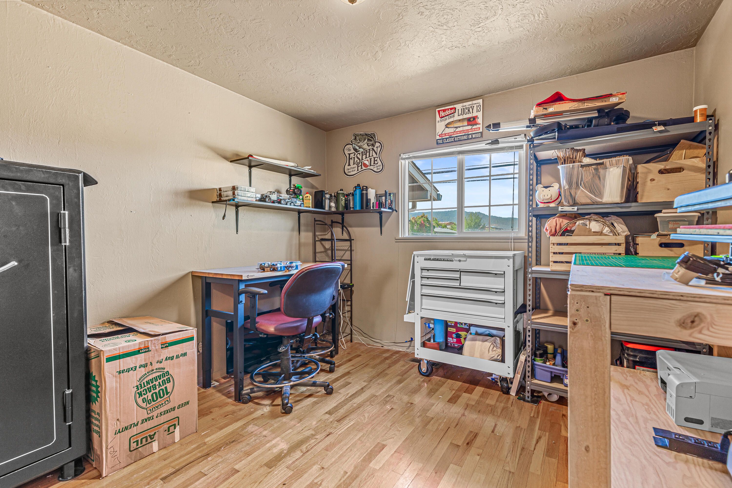 720 North 3rd Street Central Point, OR 97502 - Photo 16 of 27 17