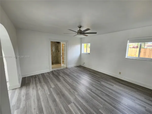 $5,200 | 4233 Jackson Street, Hollywood, FL 33021