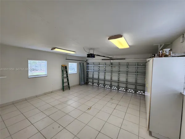 $5,200 | 4233 Jackson Street, Hollywood, FL 33021