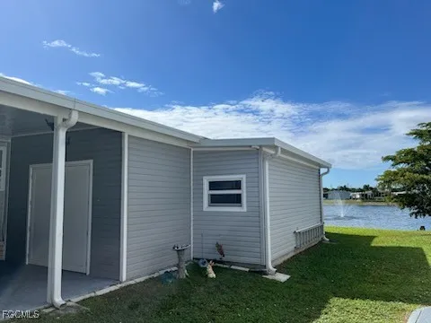 $239,900 | 265 Lakeside Drive, North Fort Myers, FL 33903