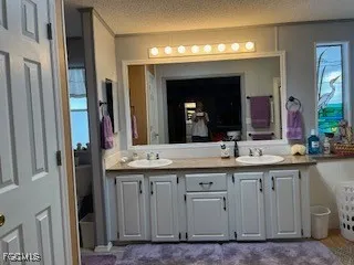 $239,900 | 265 Lakeside Drive, North Fort Myers, FL 33903