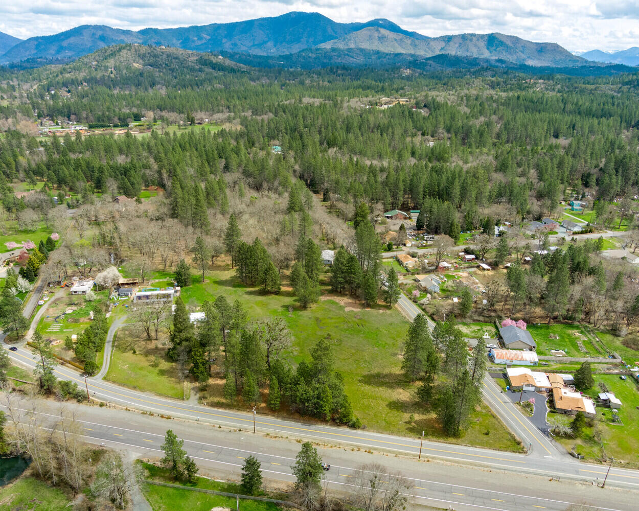 2925 Jerome Prairie Road Grants Pass, OR 97527 - Photo 15 of 18 03_JP_3_mls