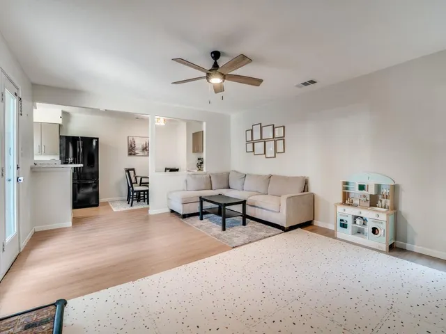 $2,500 | 9322 Shipman Street, Rowlett, TX 75088