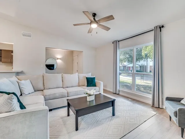 $2,500 | 9322 Shipman Street, Rowlett, TX 75088