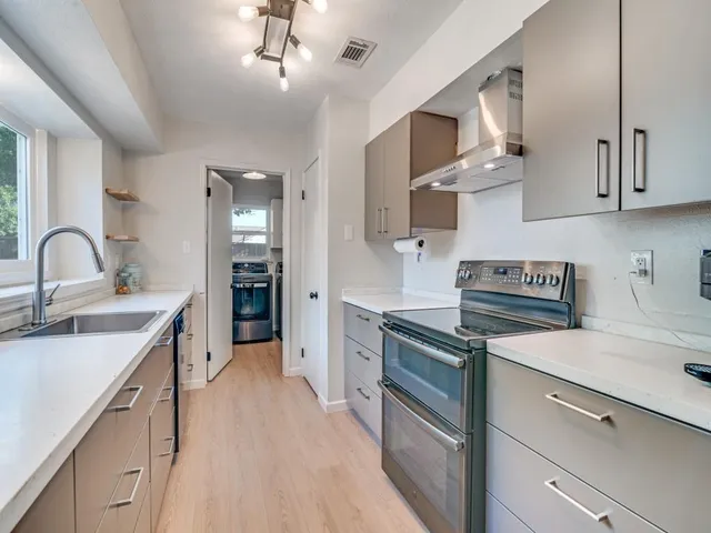 $2,500 | 9322 Shipman Street, Rowlett, TX 75088