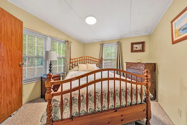 $315,000 | 276 Bluewater Drive, Moneta, VA 24121