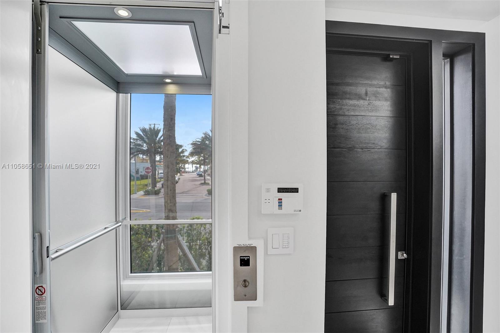 2870 North Ocean Drive Hollywood, FL 33019 - Photo 3 of 57