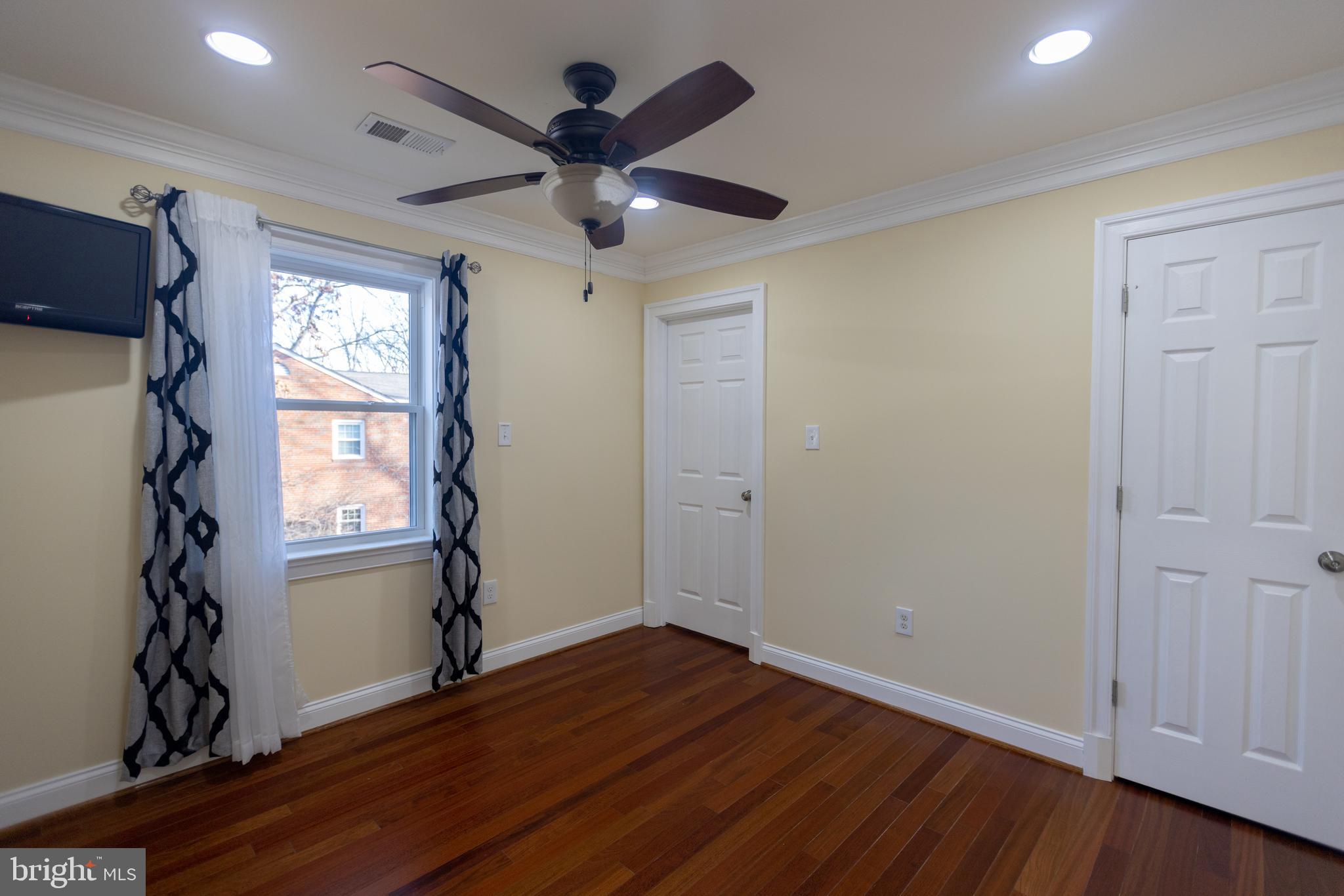 8535 Forest Street Annandale, VA 22003 - Photo 55 of 98 Bedroom 2-3